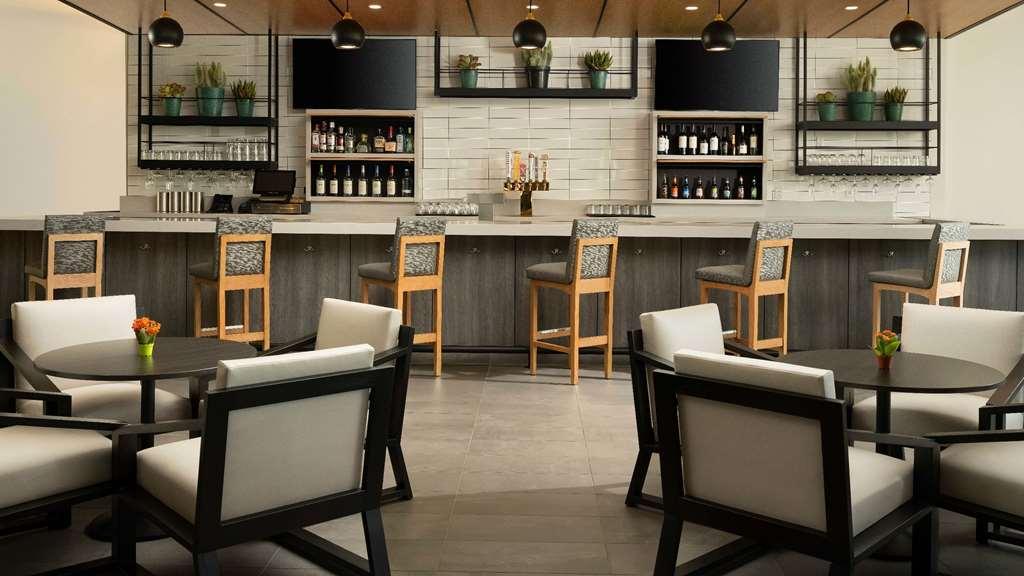 Hyatt House La - University Medical Center Los Angeles Restaurant photo